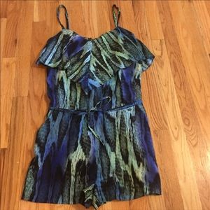 Guess romper